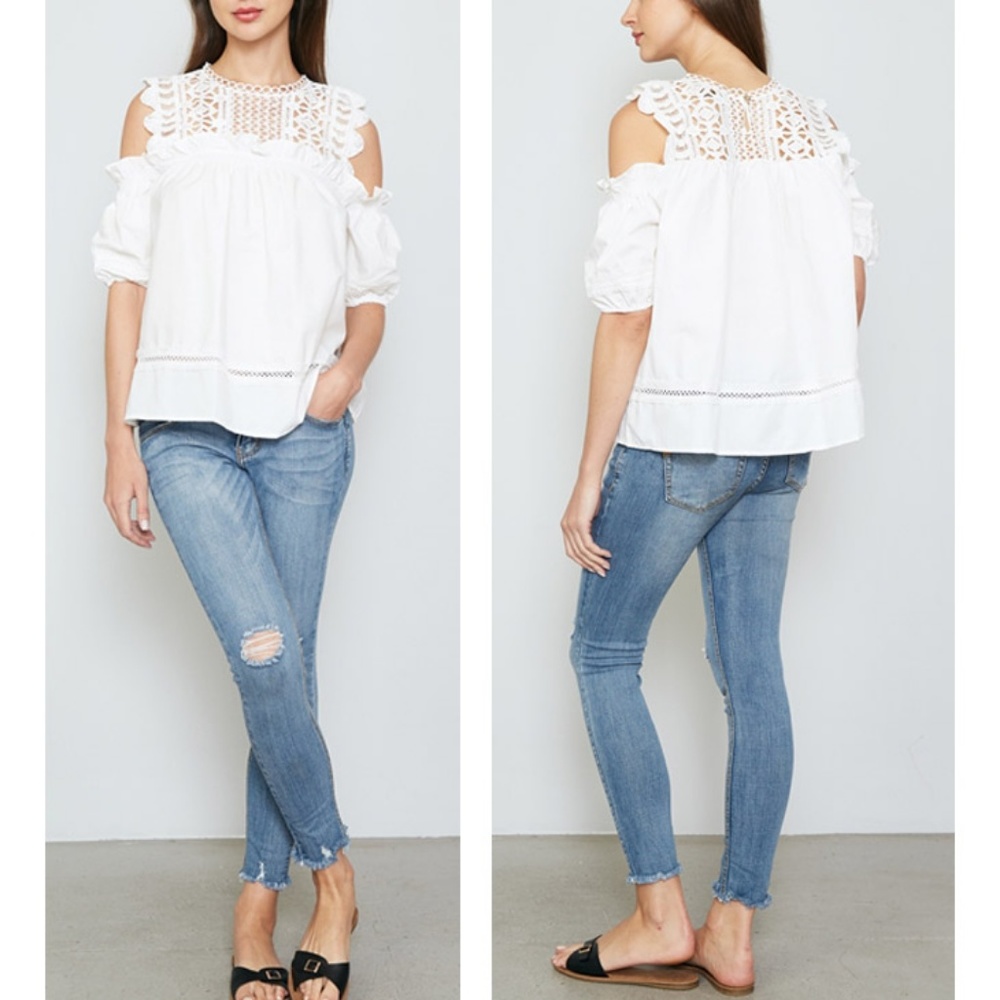 Last☝️ White Crochet Ruffle Cold Shoulder Blouse - Picture 4 of 8